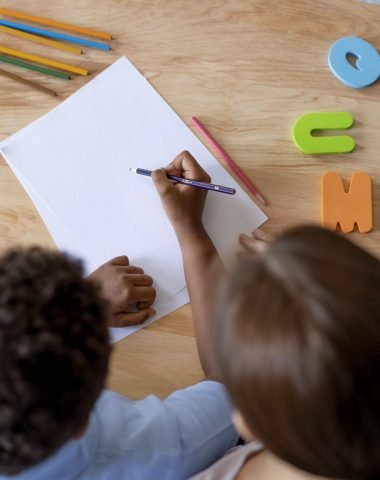 boy-having-occupational-therapy-session-with-psychologist