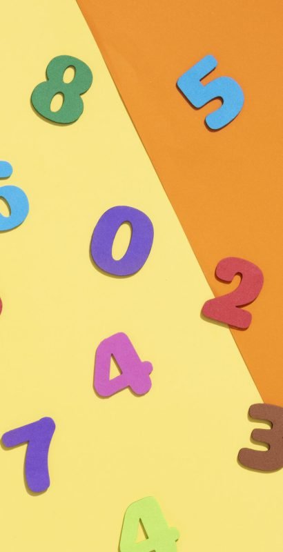 top-view-numbers-education-day (1)